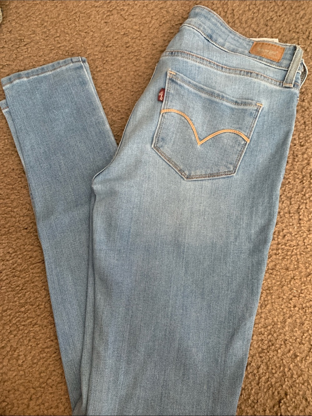 Levi's Women's Light Wash Skinny Jeans - Pale Blue Denim